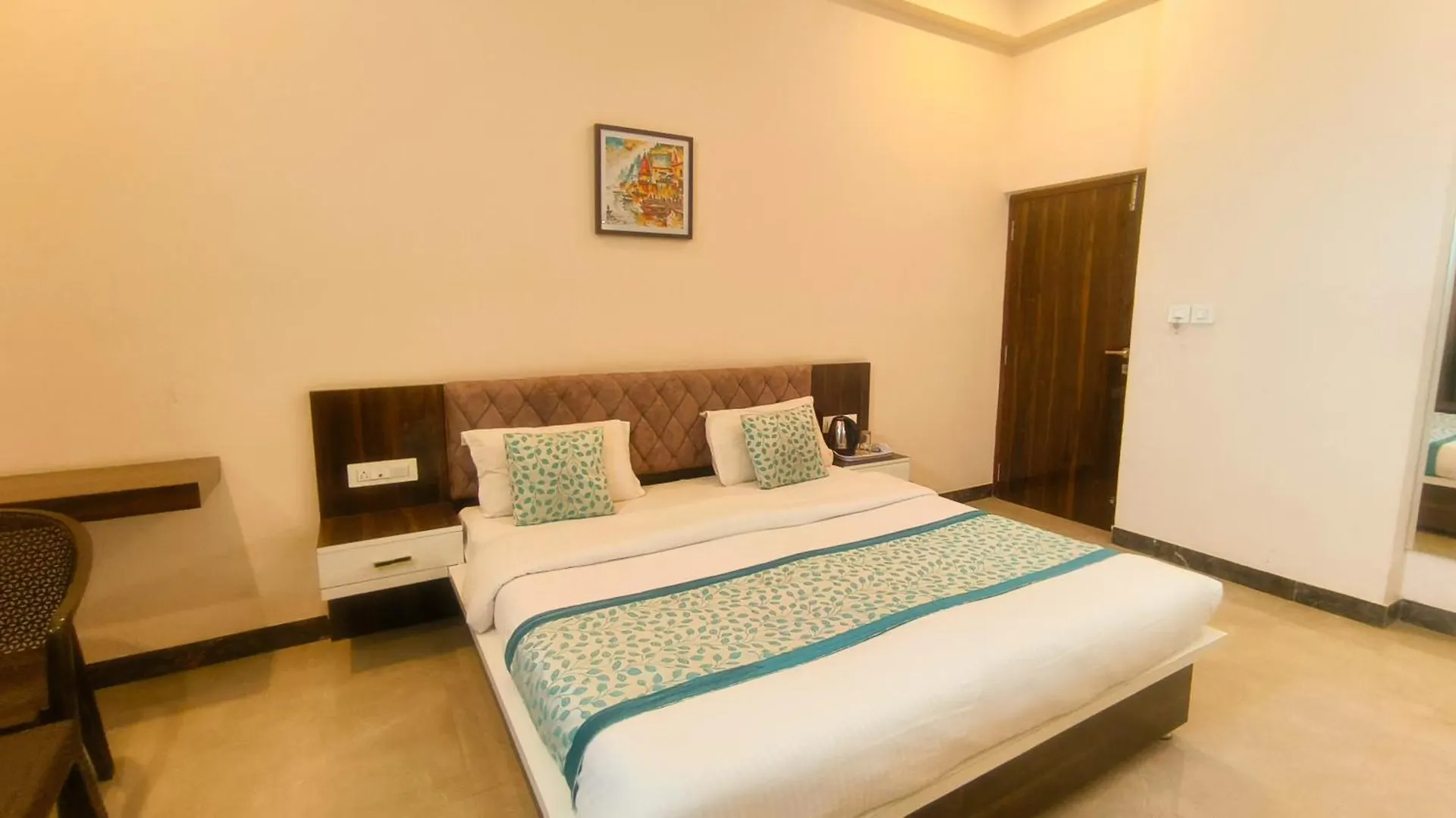 Hotel Jagat Villa Near Fatehsagar Lake 우다이푸르