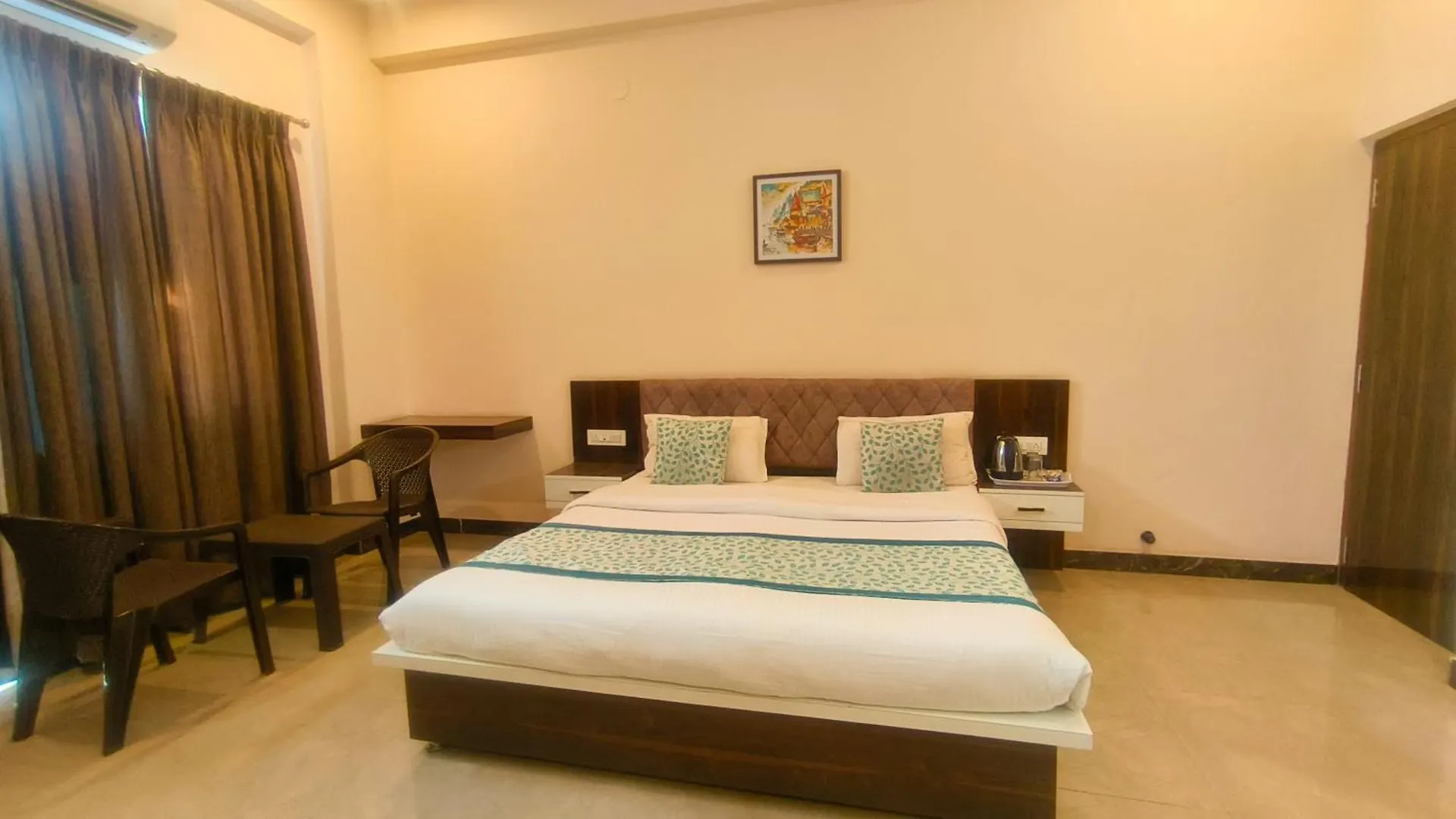 Hotel Jagat Villa Near Fatehsagar Lake 우다이푸르 인도