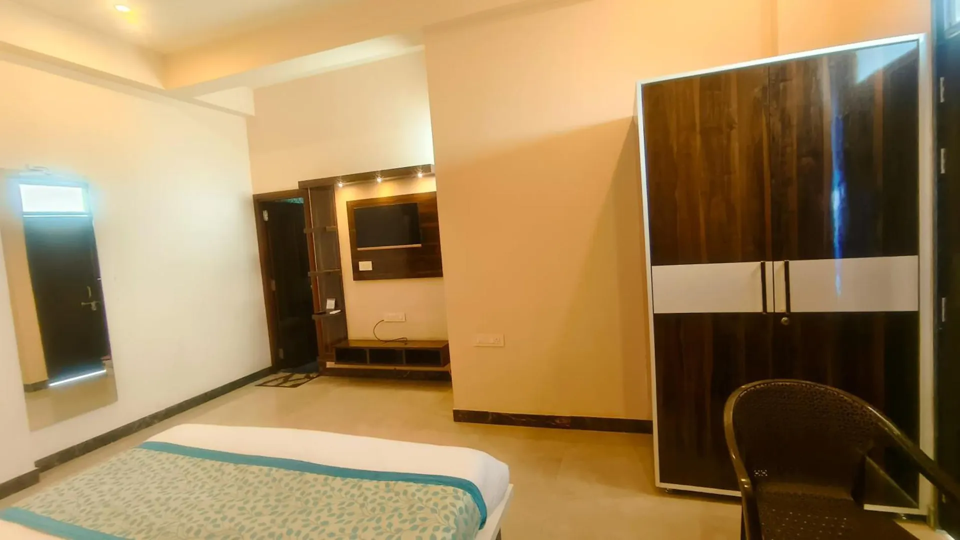 Hotel Jagat Villa Near Fatehsagar Lake 우다이푸르